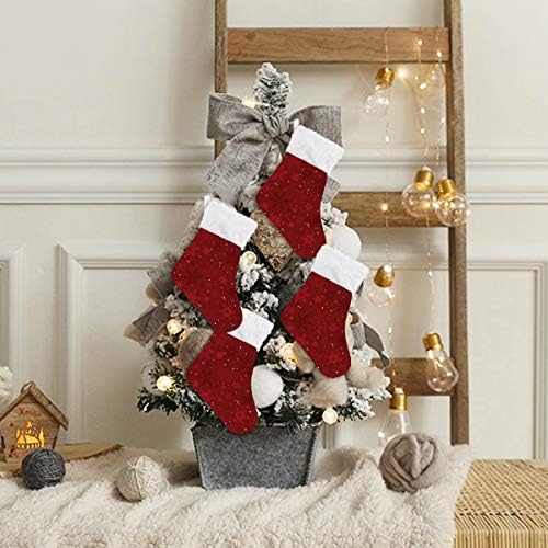 גרבי חג המולד של Alaza, פתיתי שלג אדומים קלאסיים קלאסיים קישוטי גרב קטנים מותאמים אישית לעיצוב המסיבות
