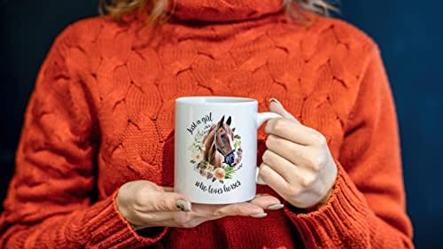 Puhei רק ילדה שאוהבת סוסים 11 גרם כוס ספל קרמיקה, כוס ספל תה פרחים סוס קפה, מתנות לאוהבי סוסים רוכבי