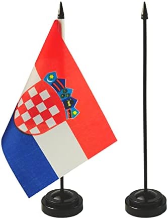 דגל שולחן קרואטיה 8 '' x 5 '' - סט דגל קרואטי, דגל שולחן קרואטיה, דגל משרד קרואטי, קישוט שולחן