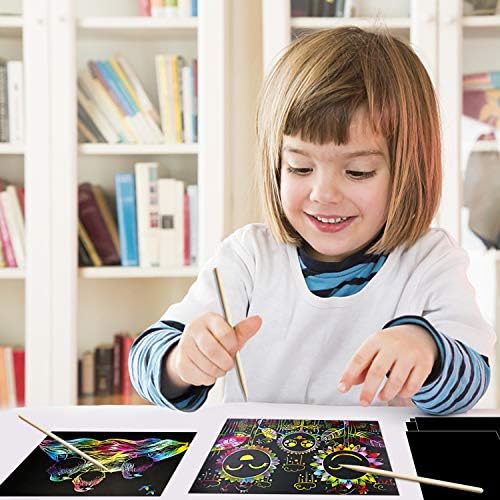 שריטה אמנות קשת נייר 36 גיליונות, צבעוני קסם ניירות שחור לגרד אותו אמנות מלאכות הערות לוחות עם 4 שריטה עט לילדים