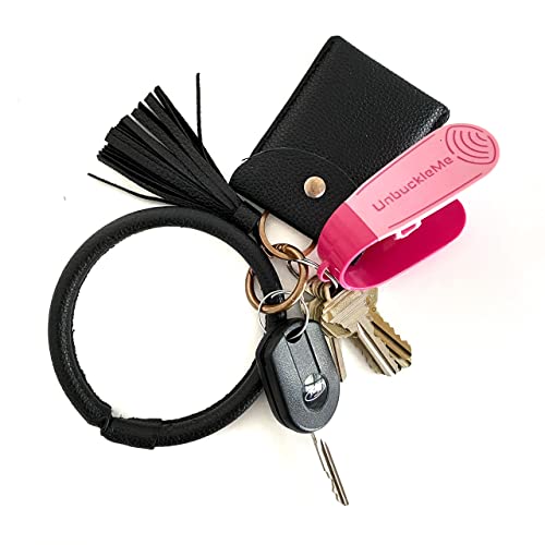 כלי שחרור אבזם של אבזם מכונית Unbuckleme ומחזיק מפתחות מפתחות וכרטיסי אשראי עור שחור - פחות מתח בדרכים
