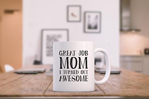 עבודה נהדרת אמא מצחיק קפה ספל - מתנות לאמא, נשים - הטוב ביותר אמא אמהות יום מתנות - ייחודי