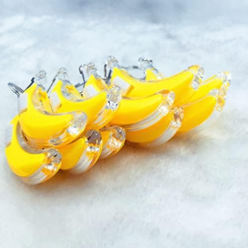 1 PCS מיני גודל LED BANAN Banana מחזיק מפתחות מדליק שרשרת מפתח מלאכותית צהוב צהוב או ירוק בננה צעצוע פנס