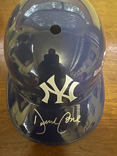 דייוויד קון חתם על חתימה של ניו יורק ינקיס קסדת חבטות בגודל מלא - JSA אימות