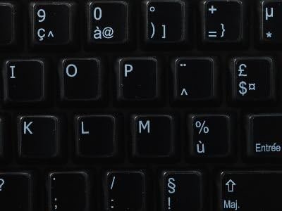 החלפת צרפתית אזרטי מקלדת מדבקת על שחור רקע לשולחן עבודה, מחשב נייד ומחברת